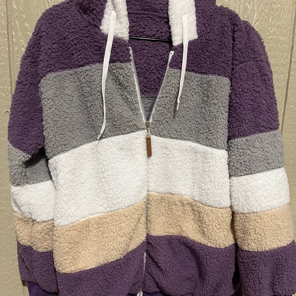 Colorblock Sherpa Zip-Up Jacket - Picture 8 of 10